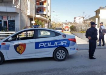 Shpallet në kërkim avokatja në Lushnjë, mashtroi një qytetare