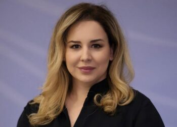 Ekskluzive/ Vajza e Agron Llakajt, ‘reprezalje’ tek Metrologjia, kërkon dorëheqje në grup të punonjësve