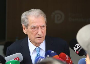 Berisha paralajmëron protesta dhe revolta: Me Ramën nuk ka zgjedhje të ndershme