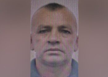 Pronar i një guroreje në Vlorë dhe vëllain trafikant droge/ Kush është Kamber Sulçaj që vrau italianin