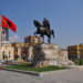 BIRN: Në Shqipëri, një në pesë “të punësuar” punojnë pa pagesë pranë familjes!