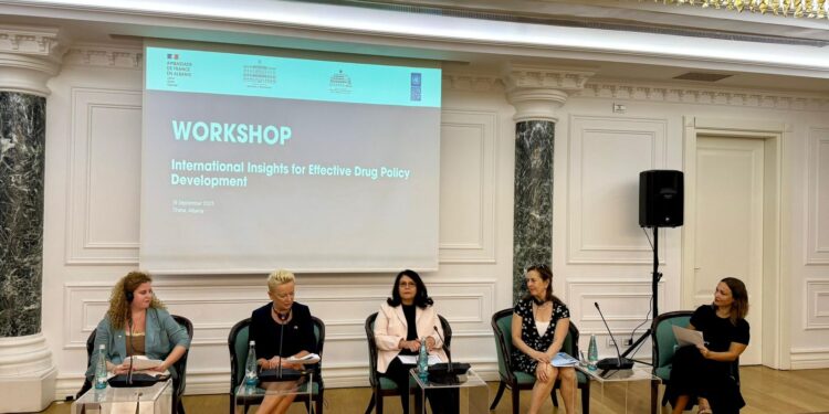 Shqipëria përshpejton përafrimin me standardet e BE-së për politikat ndaj drogave: Punëtori teknike e UNDP-së dhe partnerëve në Tiranë