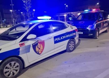 Dhunohet turisti austriak në Durrës, policia procedon dy 17-vjeçarë