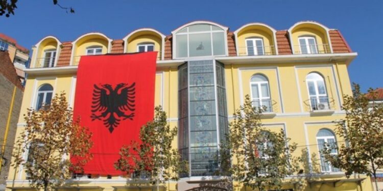 KMSH kundër pr/ligjit për gjininë gjithëpërfshirëse: Shqetësuese, dobësohet familja