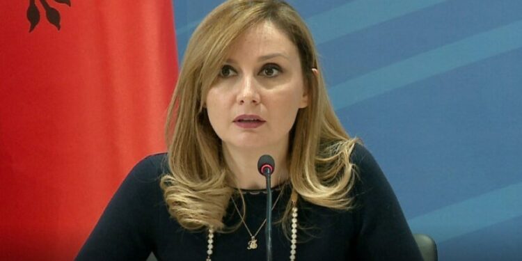 Tabaku: Shtrenjtimi i jetesës po e bën të pamundur mbijetesën e familjeve shqiptare