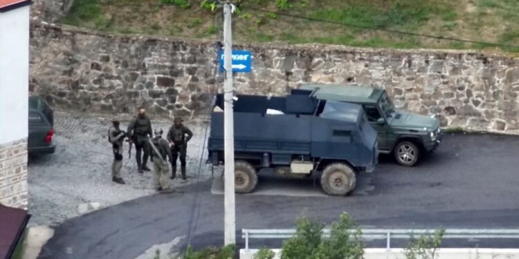Kosova i kërkon ndërkombëtarëve trysni ndaj Serbisë për dorëzimin e Milan Radojçiç