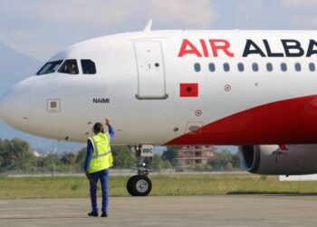 Kriza e “Air Albania”, qeradhënësi padit kompaninë ajrore shqiptare