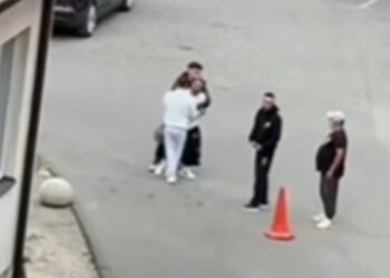 I vëllai vdiq në aksident, momenti kur Gjesti mbërrin në vendngjarje