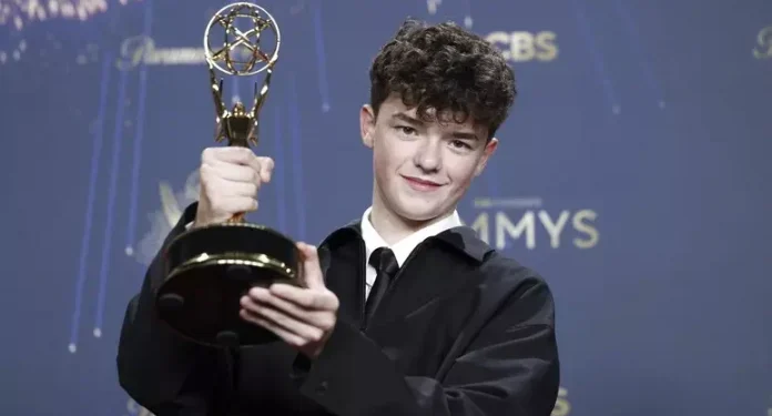 Kinema/ ”Adolescence” dhe Owen Cooper triumfojnë në Emmy Awards