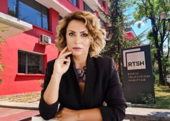 Eni Vasili kërkon të spastrojë RTSH nga influencat e së shkuarës për të ngritur bandën e saj brenda institucionit