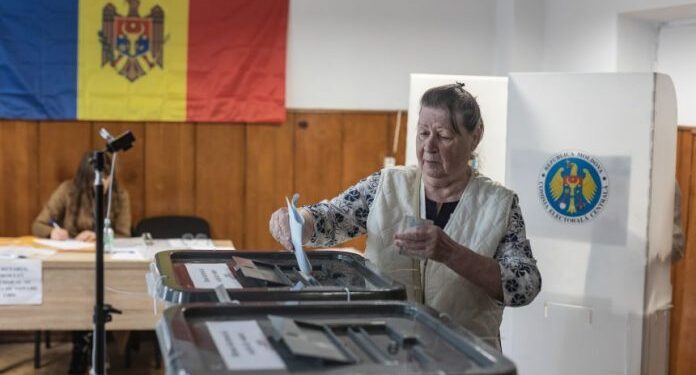 Moldavi/ Partia qeverisëse pro evropiane kryeson zgjedhjet