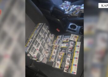 Po kontrabandonin ngarkesën me cigare nga Greqia, kapen në kufi 2 vëllezërit nga Bilishti