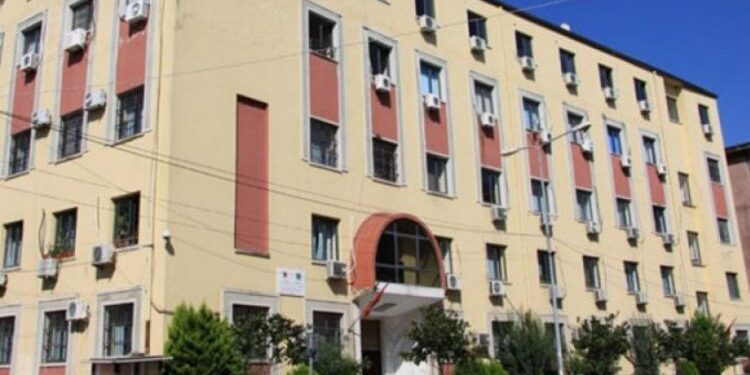 Të ardhura nga droga, Prokuroria e Durrësit sekuestron 33 apartamente, 9 njësi dhe 15 makina
