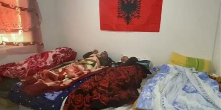 Xhamajka në alarm, Uragani Melissa i afrohet me shpejtësi, 3 persona humbin jetën