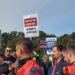 BIRN: Protesta e veteranëve të UÇK-së nxit tensione të reja midis Kosovës dhe Shqipërisë