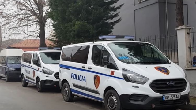Plagosi me thikë 48-vjeçarin, arrestohet autori në Tiranë