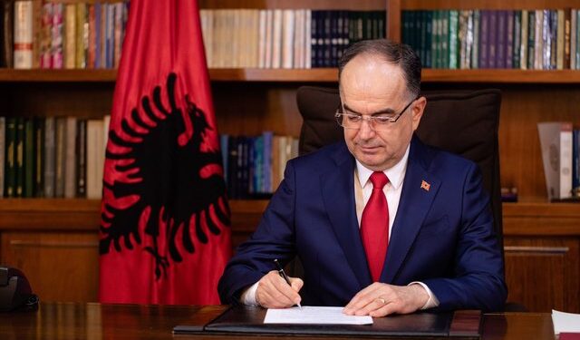 Dekretimi i zgjedhjeve të pjesshme, Presidenca: Nuk ka pezullim të vendimit për shkarkimin e Veliajt