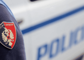 Sherri me thikë mes nxënësve në Kamëz, zbardhet dinamika e konfliktit