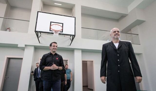 BIRN: Premtime me lugën bosh, shkollat e reja të ndërtuara në Tiranë nuk kanë mensa