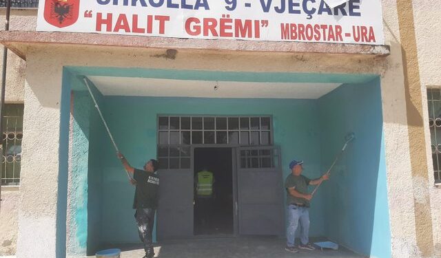 Arsimi në fshat/ Mungesa e investimeve zbraz shkollat nga nxënësit