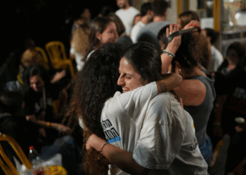 Izraeli dhe Hamasi bien dakord për fazën e parë të planit të paqes në Gaza