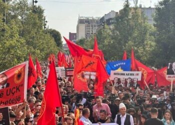 Rruga e Kombit pa pagesë për 24 orë, Tirana gati për protestën “Drejtësi për çlirimtarët”