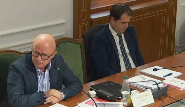 “Administrata mori formularë nga patronazhistët”, Strazimiri përplaset me komisioneren për Mbikëqyrjen e Shërbimit Civil