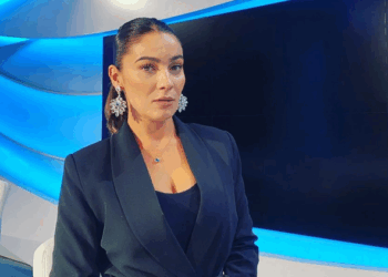 Një tjetër aktore në garë, Delinda Disha shpall kandidaturën për bashkinë e Tepelenës