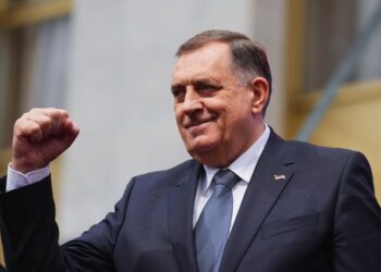 SHBA heq nga lista e zezë Milorad Dodiku, ish-liderin e serbëve në Bosnje