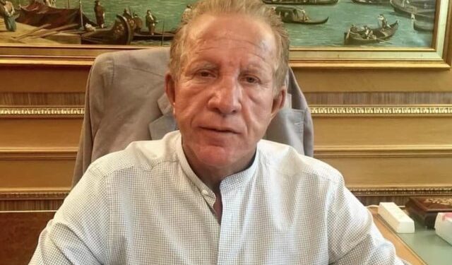 Behgjet Pacolli paraqitet në Prokurorinë e Tiranës
