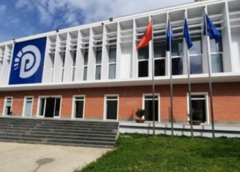 Zgjedhjet e pjesshme/ PD mbledh sot Kryesinë! Dy “pikat” e diskutimit