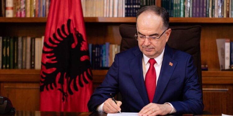 Gjykata Kushtetuese pezullon dekretin e Presidentit për zgjedhjet në Tiranë