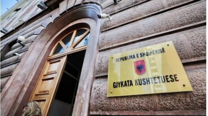 Gjykata Kushtetuese pas dekretit të presidentit Begaj për Tiranën: Nuk kemi koment