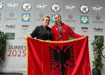 Enkileda Carja, kampione e trefishtë e Europës
