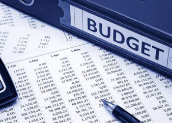 Ndryshon sërish buxheti, 5.9 mld lekë për bonusin e fundvitit për pensionistët