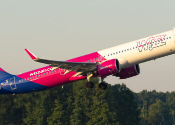 Skandali/ Wizz Air lë dhjetëra shqiptarë në Dortmund: Avioni u mbush, ju hajdeni të mërkurën po deshet