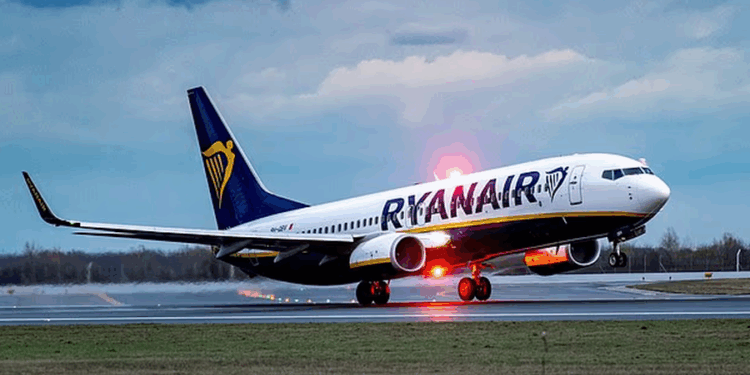 6 minuta larg tragjedisë, avionit të “Ryanair” i mbaron karburanti në ajër