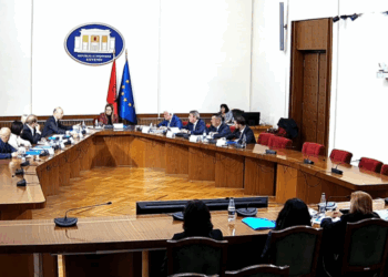 Konsituohet Këshilli për Legjislacionin, caktohen relatorët për kërkesën e PD-së për shkarkimin e Peleshit