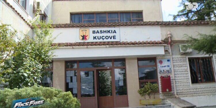 Zhurma që çmendi një lagje, nuk dëgjohet nga Bashkia Kuçovë