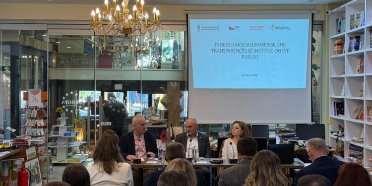 Zbatimi i të drejtës për informim në institucionet publike mbetet problematik