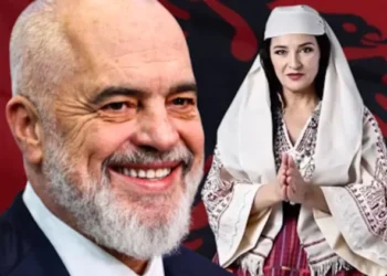 Diella, risi apo eksperiment i rrezikshëm dhe teatër politik