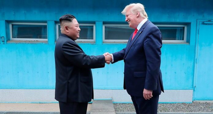Trump: Dua të takohem me Kim Jong-un