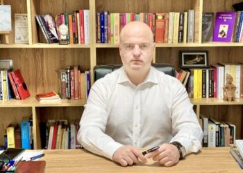 Arrestimi i vëllait, deputeti socialist distancohet: S’mbaj përgjegjësi, secili ka jetën e vet