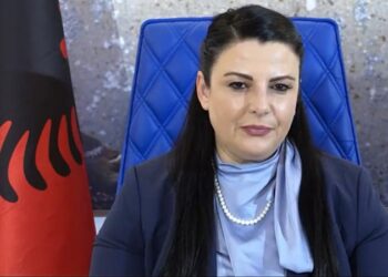 SPAK regjistron si person nën hetim Ballukun, kontrolle në dy banesat e bashkëpunëtoreve të saj dhe në një zyrë