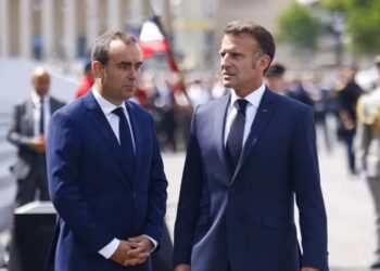 Dorëhiqet kryeministri francez, 24 orë pas formimit të qeverisë