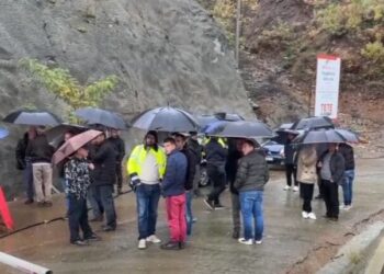 Minatorët e Spaçit në ditën e 17-të të grevës, kompania turke ende pa asnjë reagim