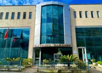 Hiqej si prokuror i SPAK-ut, lihet në burg 49-vjeçari në Sarandë/ EMRI