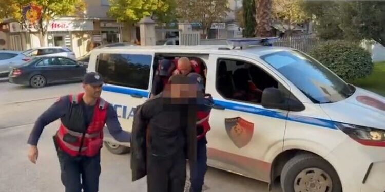 “Babi m’u turr, nuk më la të haja bukë”/ Vrau të atin, zbardhet dëshmia e 25-vjeçarit