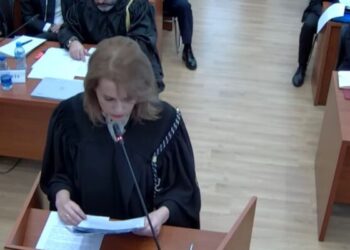 Shkarkimi i Veliajt/ Përfaqësuesja e Ramës: Kjo çështje nuk është punë e Kushtetueses