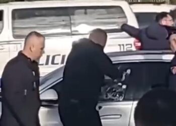 Atentati ndaj Gilmando Danit në Rinas, digjet një makinë në zonën e Krujës